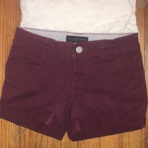 MAROON SHORTS | SIZE 000 |